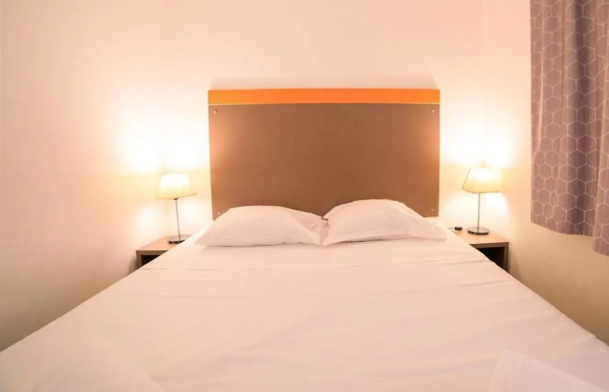 Rio - 200 M Plages - App 6Pers- Climatise, Terrasse, Piscine, Parking Cannes Apartment