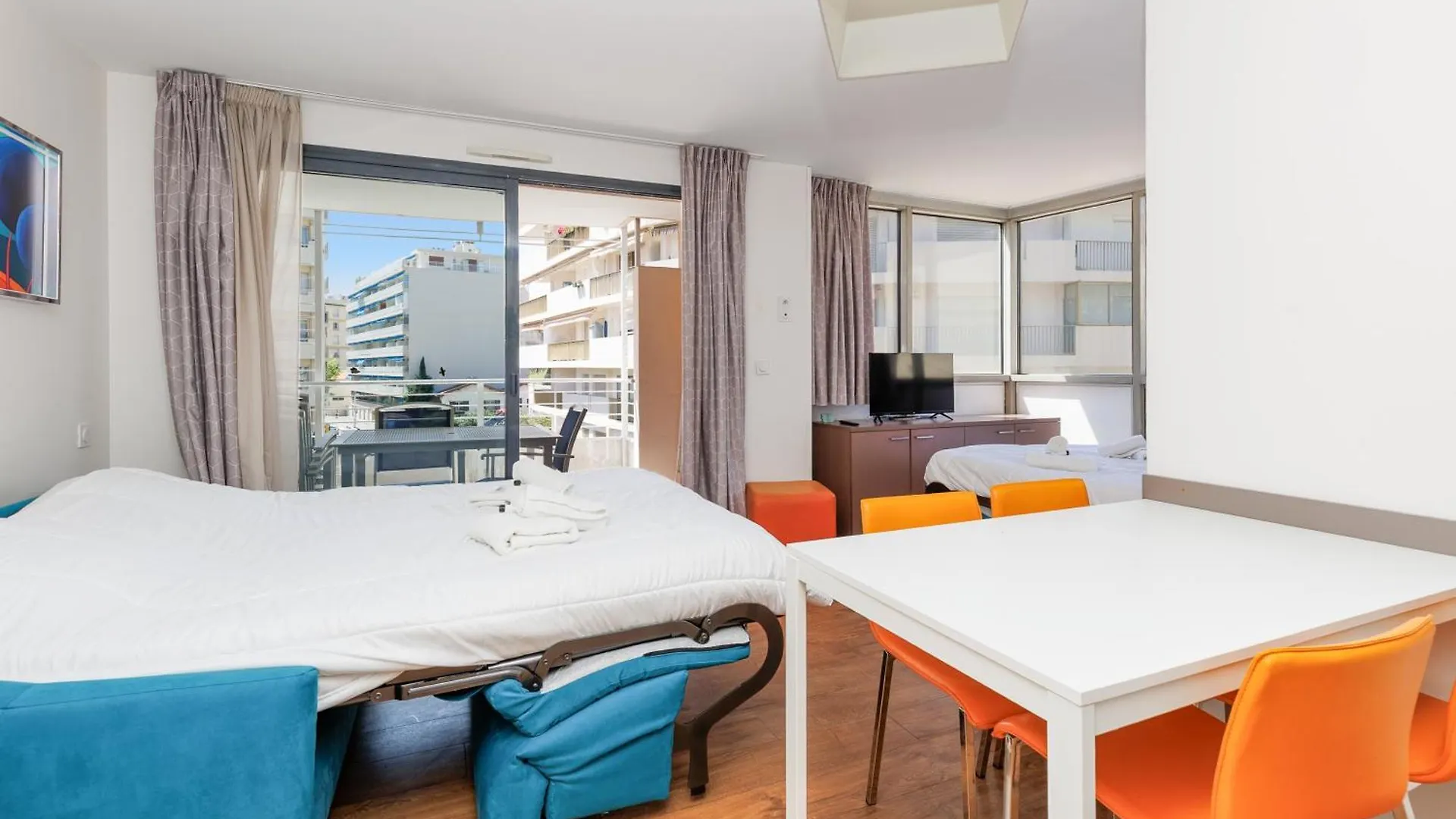 Rio - 200 M Plages - App 6Pers- Climatise, Terrasse, Piscine, Parking Cannes 0*,  France